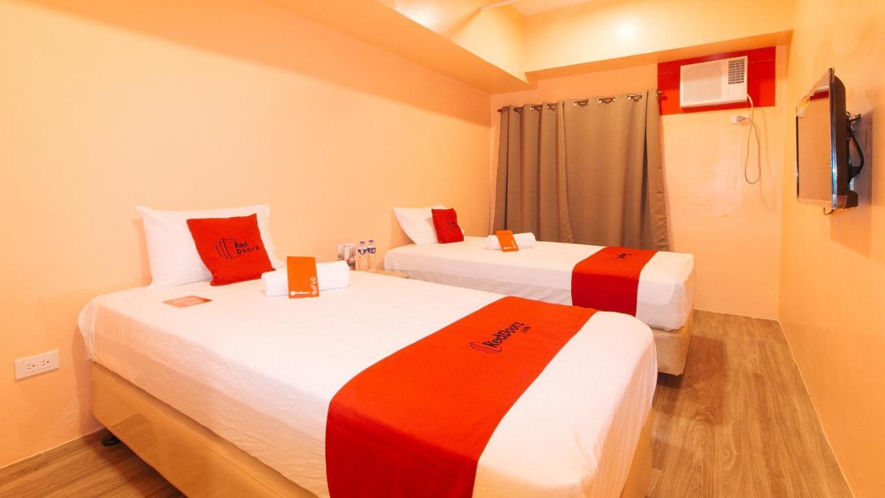 RedDoorz Plus @ Kaizen Suites Taft Avenue Manila Eksteriør billede