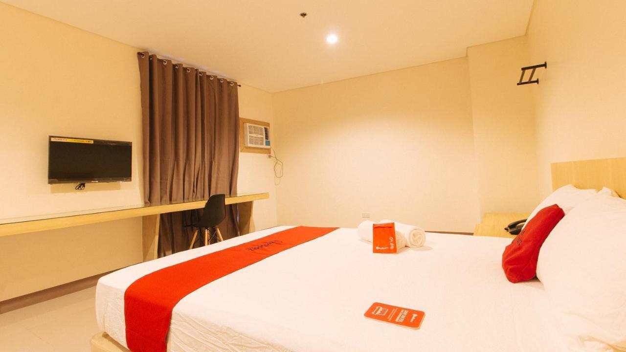 RedDoorz Plus @ Kaizen Suites Taft Avenue Manila Eksteriør billede