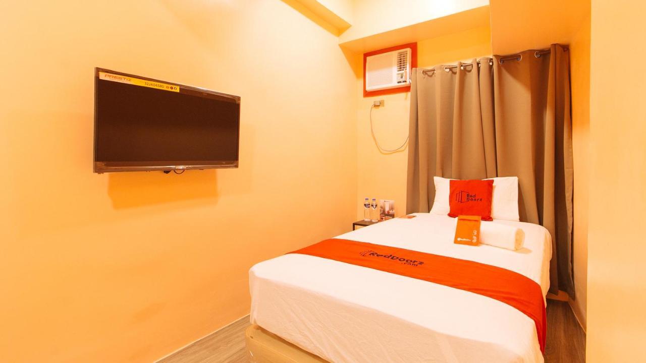 RedDoorz Plus @ Kaizen Suites Taft Avenue Manila Eksteriør billede