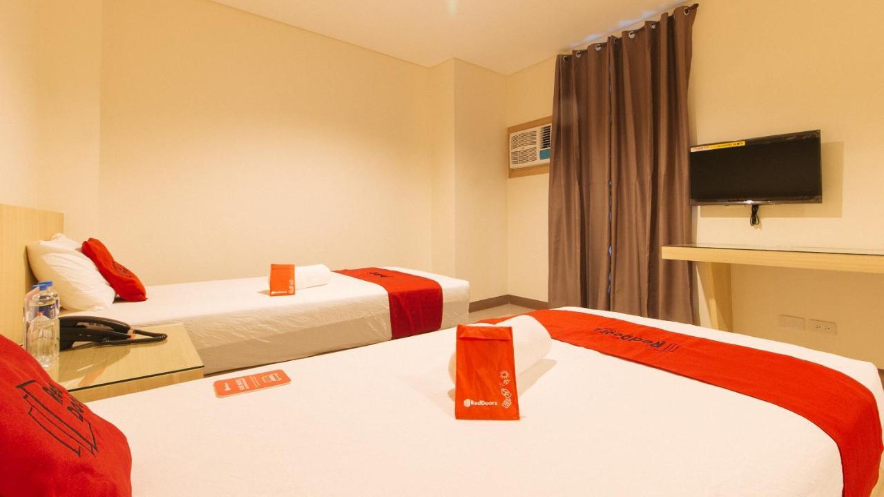 RedDoorz Plus @ Kaizen Suites Taft Avenue Manila Eksteriør billede