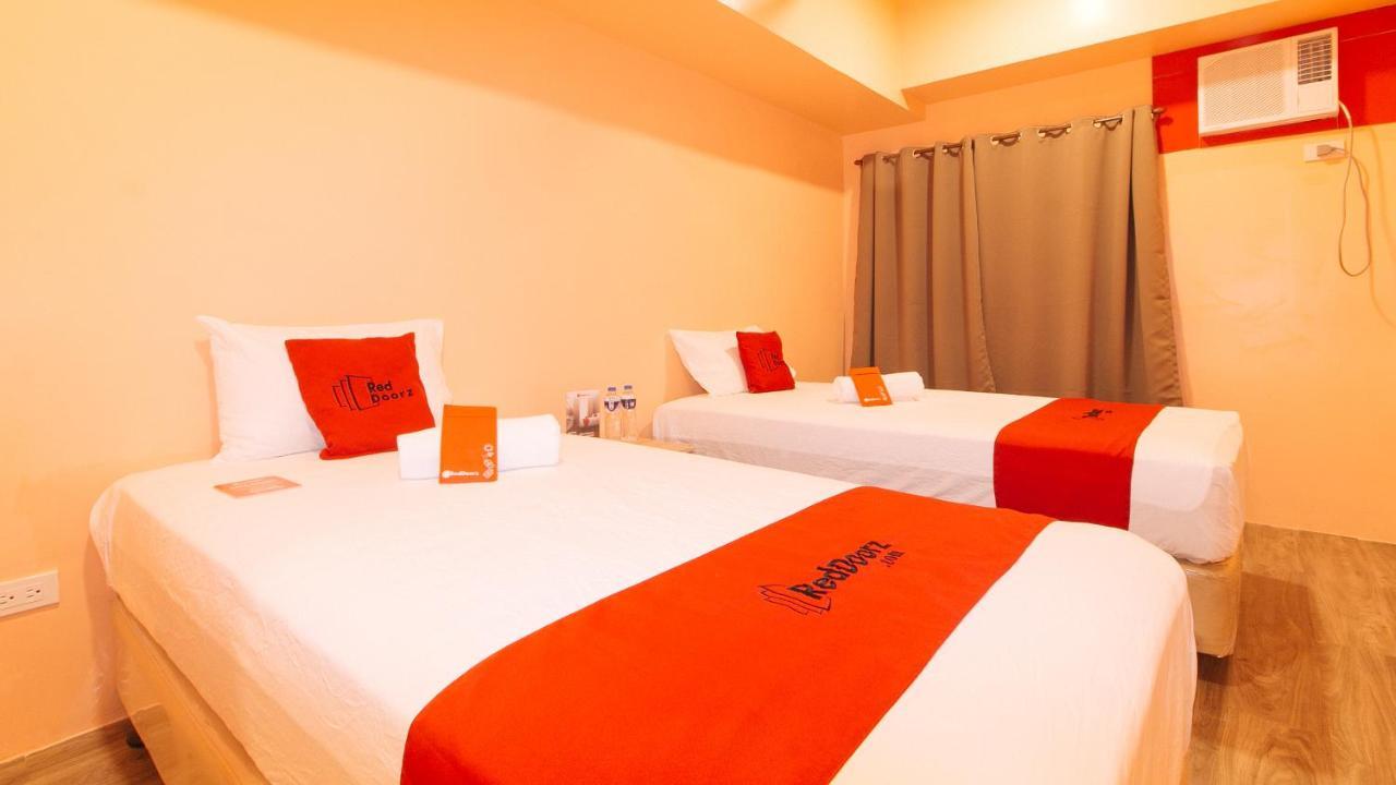 RedDoorz Plus @ Kaizen Suites Taft Avenue Manila Eksteriør billede
