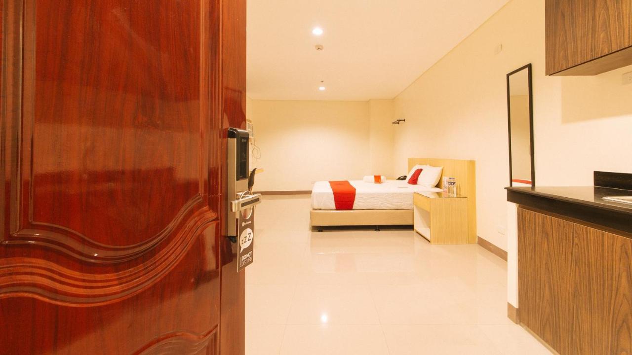 RedDoorz Plus @ Kaizen Suites Taft Avenue Manila Eksteriør billede