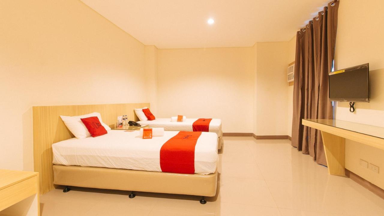 RedDoorz Plus @ Kaizen Suites Taft Avenue Manila Eksteriør billede