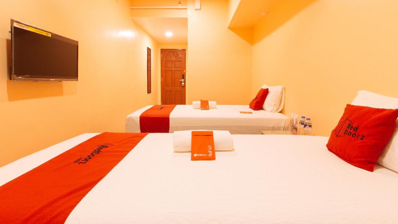RedDoorz Plus @ Kaizen Suites Taft Avenue Manila Eksteriør billede
